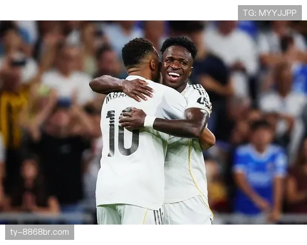 维尼修斯与姆巴佩队内核心地位对比分析